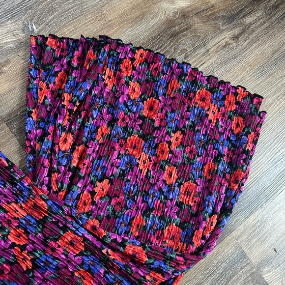 Wild Fable Multicolor Floral Flare Pants - Picture 4 of 8